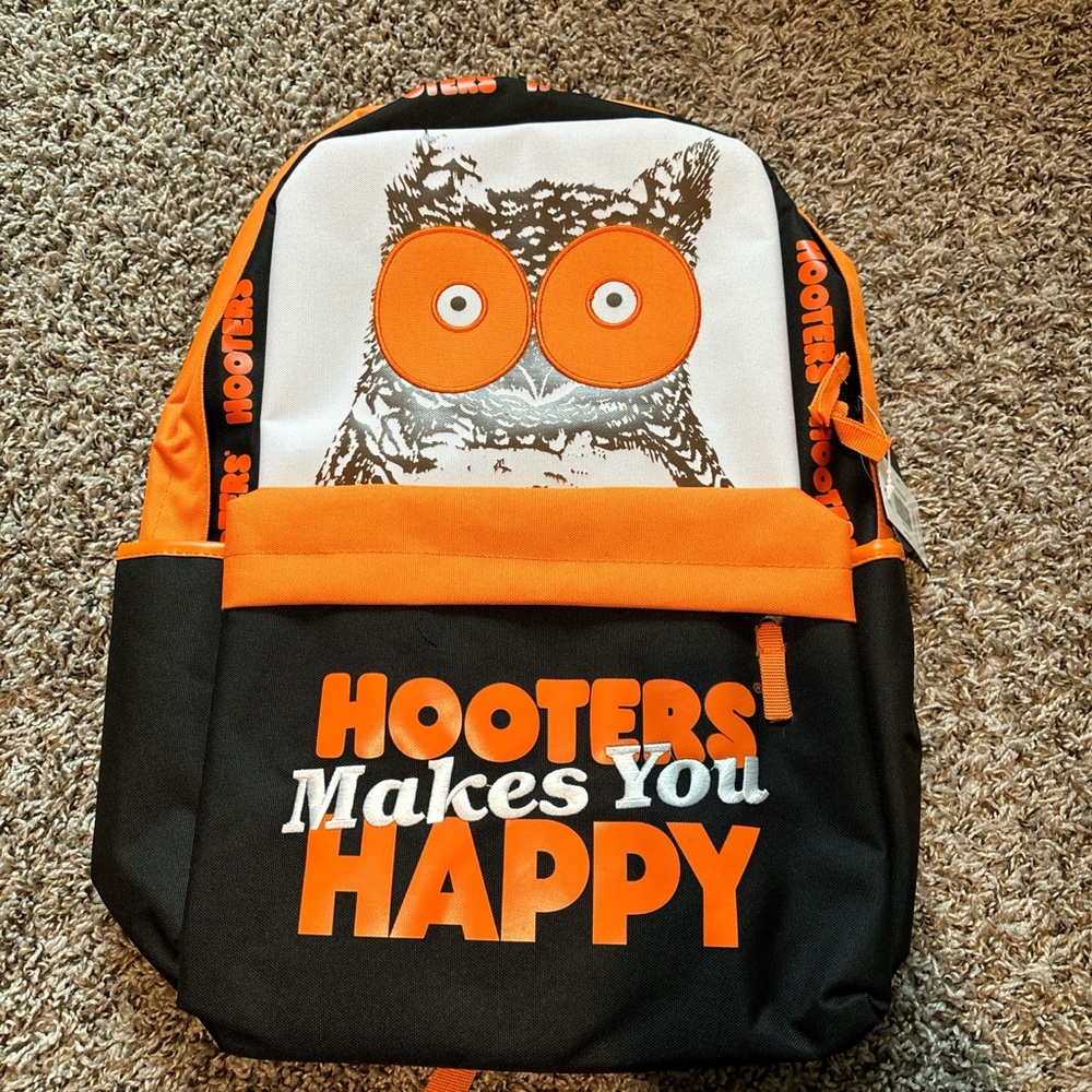 Hooter’s Backpack